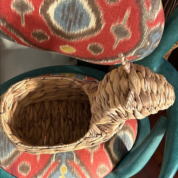 Huntington Home Woven Llama Basket - Natural Tan - Picture 4 of 4